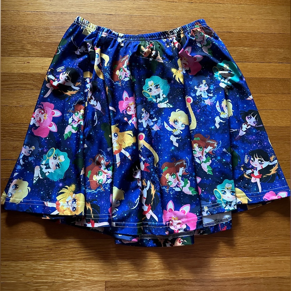 Sailor Moon Circle Skater Skirt, Size Large, NWOT